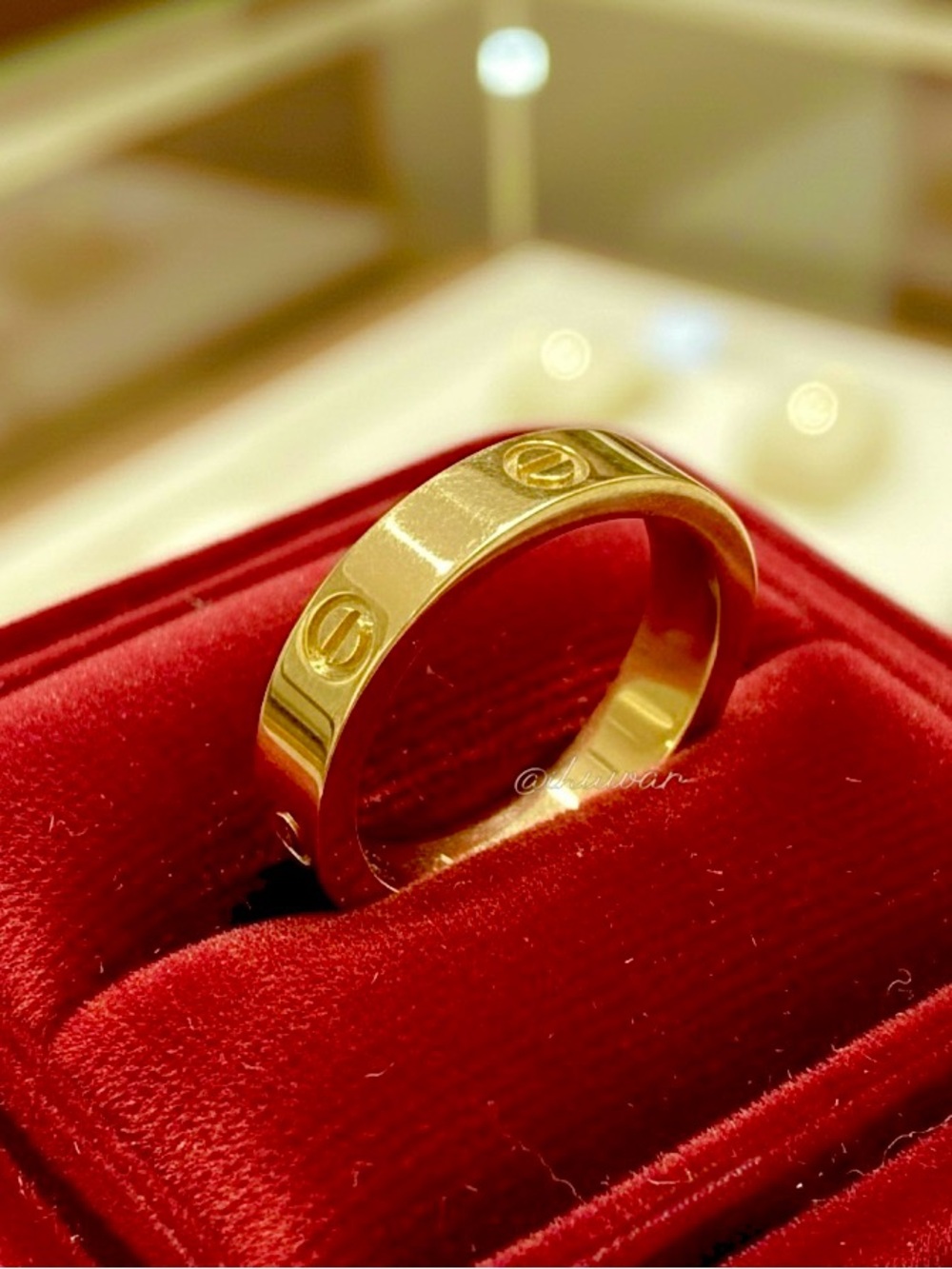 18K Gold Plated Stainless Steel Screw Design Love Band Size 9
